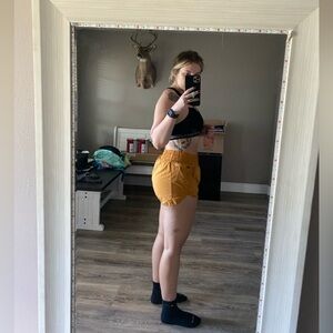 Paragon Yuna high rise track shorts - yellow size L with spandex